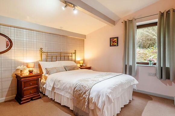 Moorfield Garden Retreat