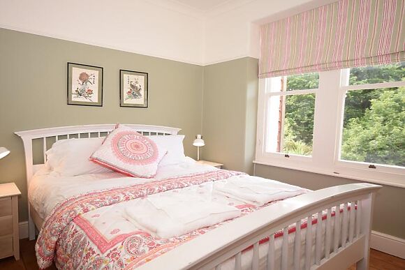 Hillview Villa