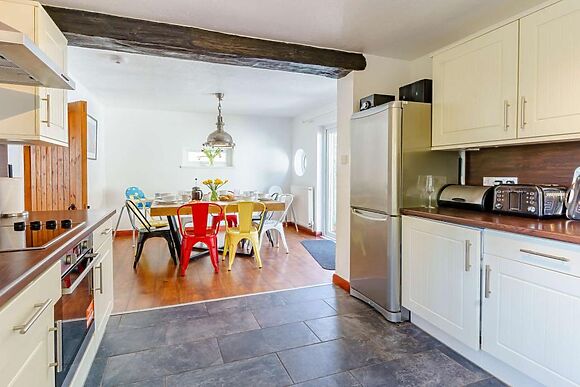 Pine Tree Cottage