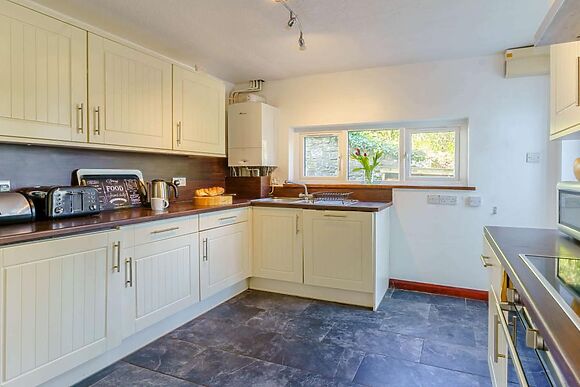 Pine Tree Cottage