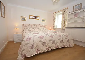 Super-king-size bed that can be a twin on request