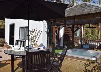 Enclosed furnished terrace