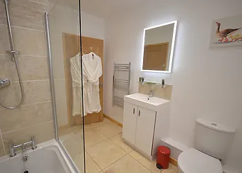 Bathroom with underfloor heating