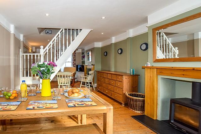 Crinkle Cottage