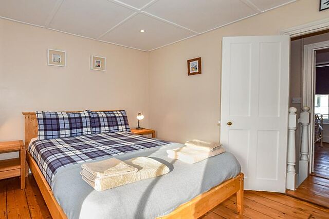 Crinkle Cottage