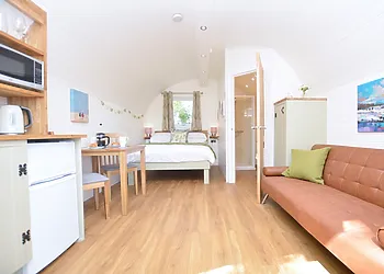 Modern open-plan studio style pod