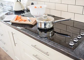 With a quality finish throughout even cooking on your holiday is a pleasure
