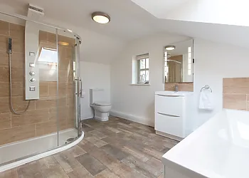 The en-suite bathroom