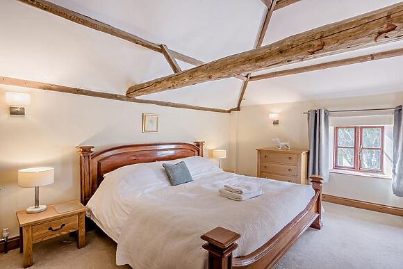 The Hayloft Saham Hills