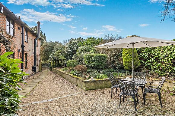 The Hayloft Saham Hills