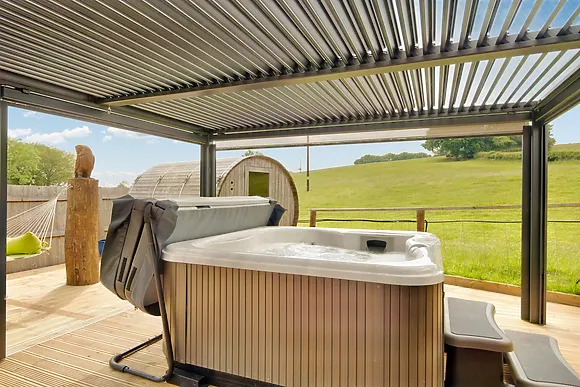 Skirrid Bolt Hole Sauna And Hot Tub