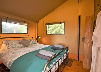 Bedroom with king-size bed