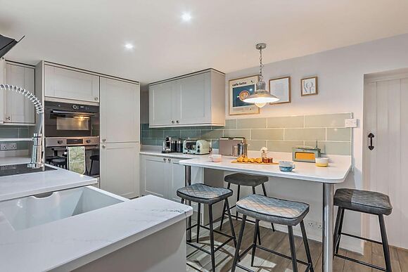 Harbour View Cottage