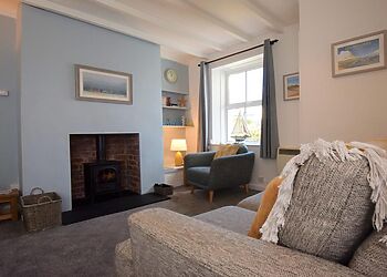 Little Flores Cottage