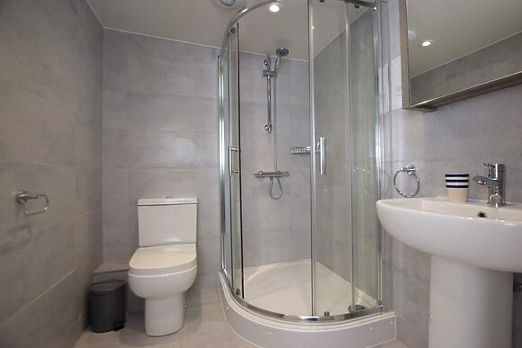 Little Flores Cottage