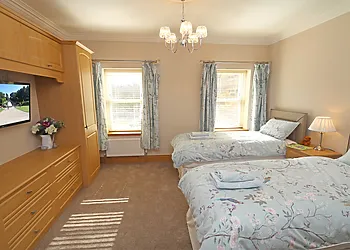Bright and airy with ensuite and TV