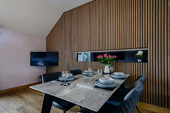 Loch Carlingwark Lodge 2