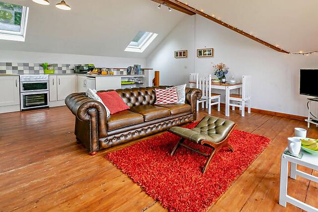 The Coach House Looe Valley Vineyard
