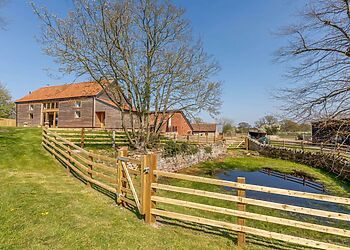 The Wheatsheaf Barn Park Farm