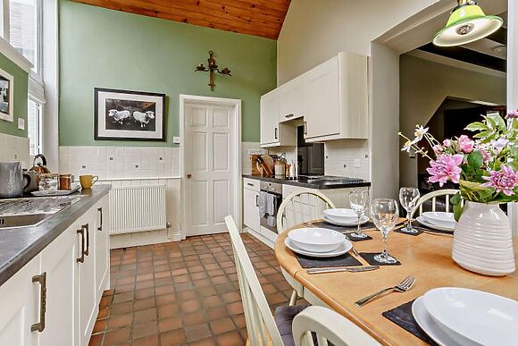 Jasmine Cottage - Wellstone