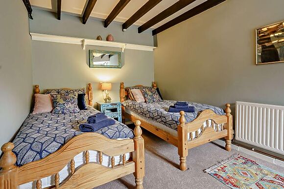 Jasmine Cottage - Wellstone