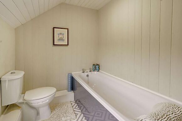 Jasmine Cottage - Wellstone