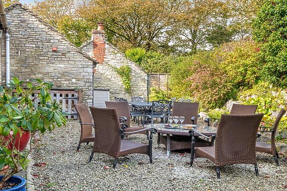 Worth Cottage