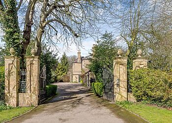 Lincolnshire Manor