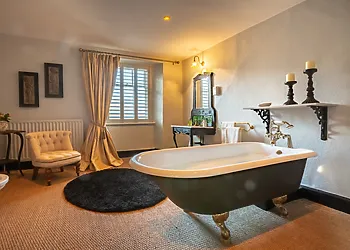 Second floor en-suite