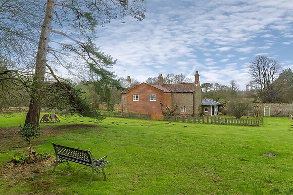 Gardeners Cottage Ingoldisthorpe