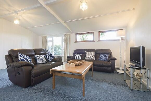 Lighthouse View Lodge