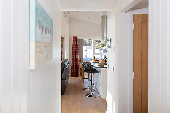 Rascarrel Bay Platinum 1