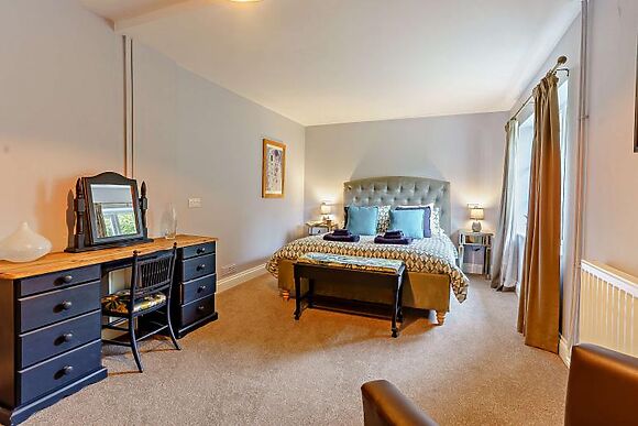 Ivy Cottage - Wellstone