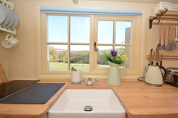 Beacons Hot Tub Retreat