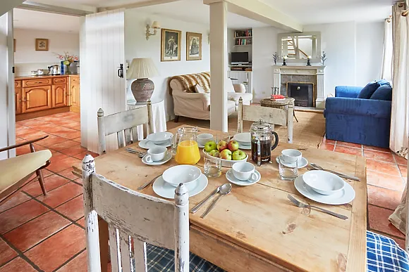 Field Cottage Kington