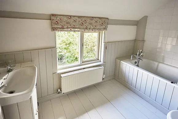 Field Cottage Kington