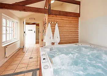 Theres a private hot tub too