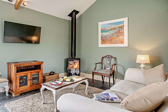 St Davids Long House