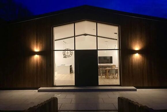Broadsands Barn