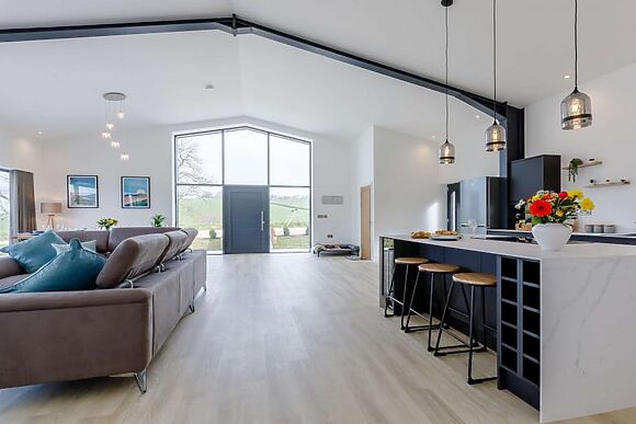 Broadsands Barn