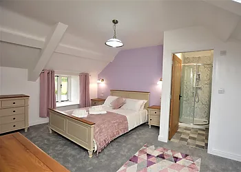 Spacious king-size bedroom
