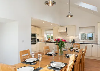 This is the perfect social space to enjoy with family and friends