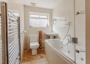 Family bathroom on the ground floor