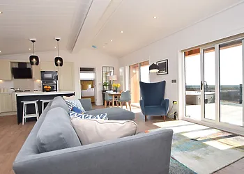 Relax and in the luxurious lodge