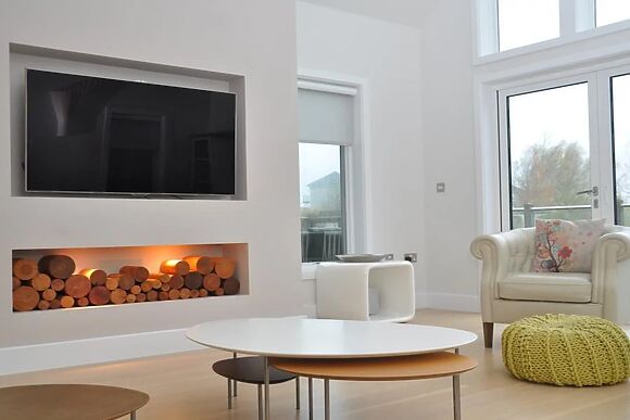 The Summer Lake Retreat Cotswold Water