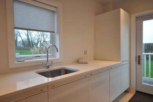 The Summer Lake Retreat Cotswold Water