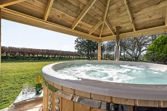 Lower Nash Farmhouse