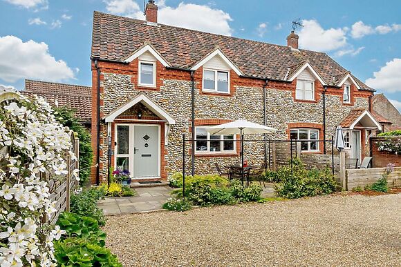 Cobble Cottage Holt