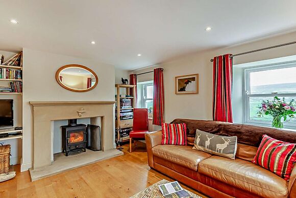 Laykin Cottage