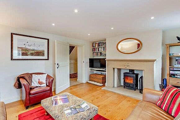 Laykin Cottage